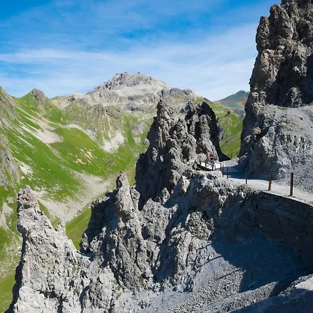 Schiferalp Lodge